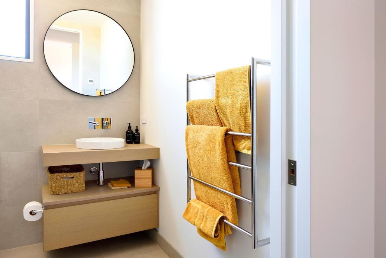 Harakeke Boutique Accommodation Mahana Екстериор снимка